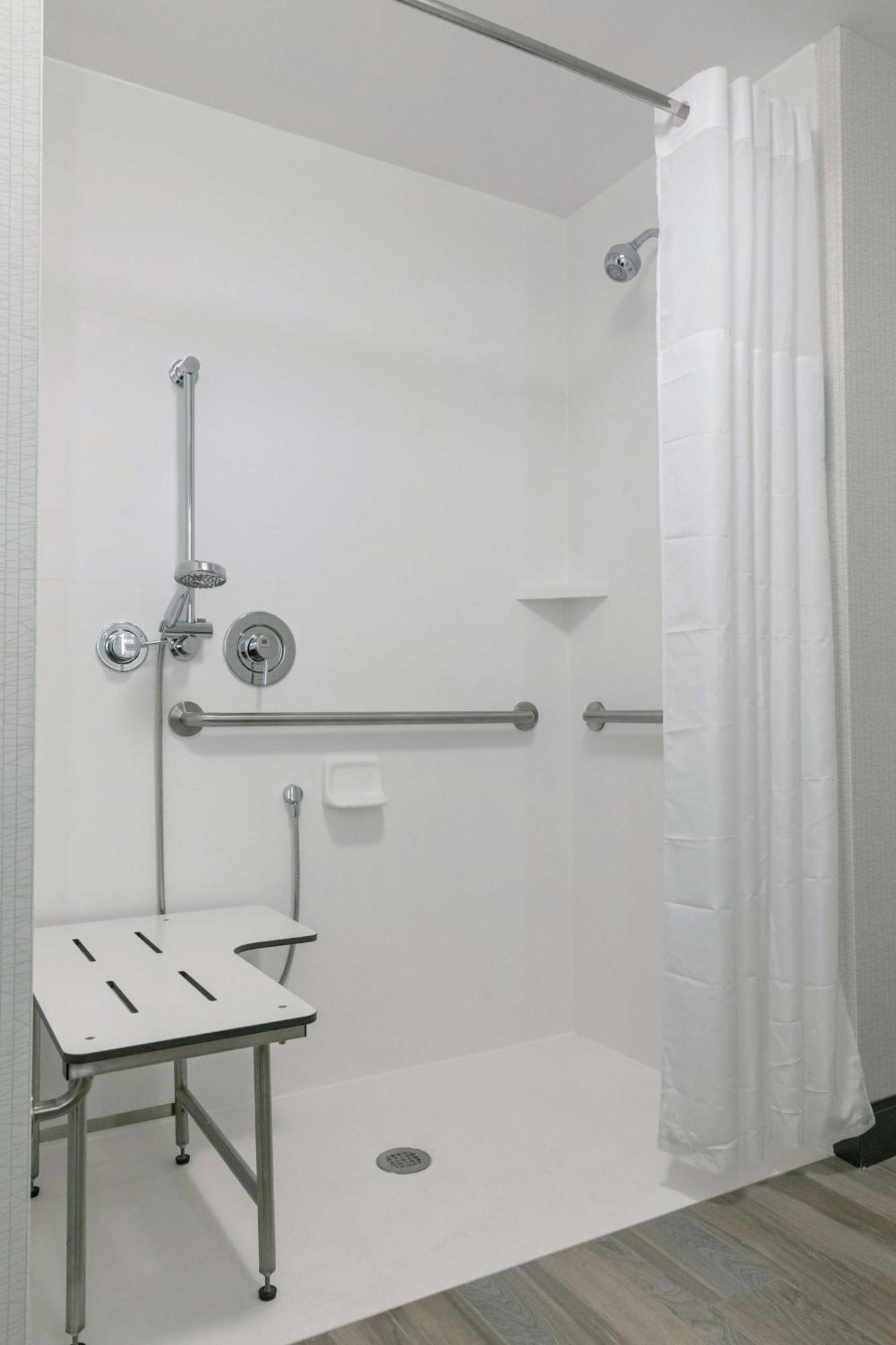 Hampton Inn Black Mountain Luaran gambar